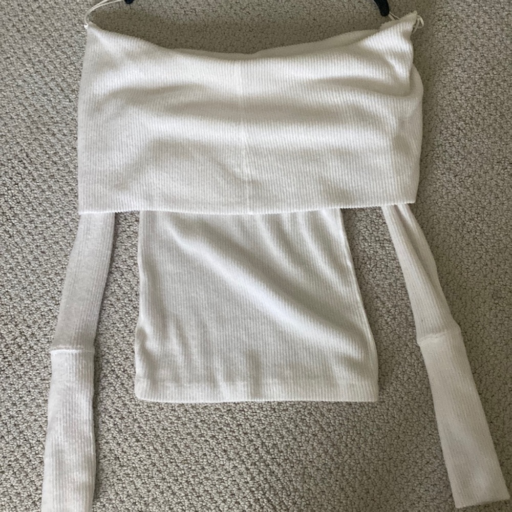Free People White off the shoulder sweater